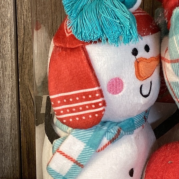 Pet Shoppe Gift Set For Pets 4-Piece Christmas Snowman - Picture 3 of 8